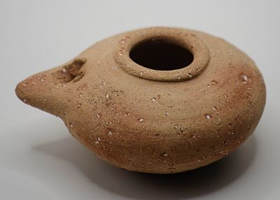 Michael KASHALOS. Cypriot, 1885 – 1974Οil lampceramicsigned on the bottomH 3.5cm D 8cmPROVENANCE 