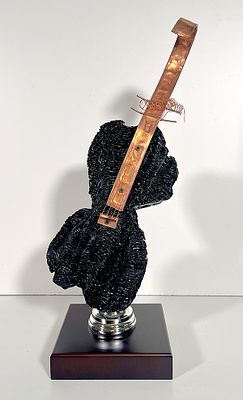 M'HORO - M'HORO' Multiplo: scultura in resina epossidica placcata in argento. L’artista ha 