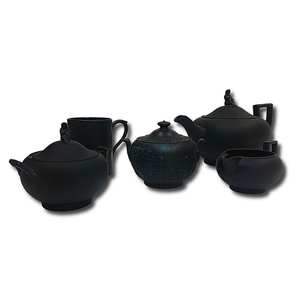 Set of 5 Black Wedgwood Basalt Ware Items. A Beautiful Set of 5 Black Wedgwood Basaltes Wares. 