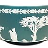 Neoclassical Wedgwood Jasperware Bowl in Green . Neoclassical Wedgwood Jasperware Bowl in Green. Image - 2