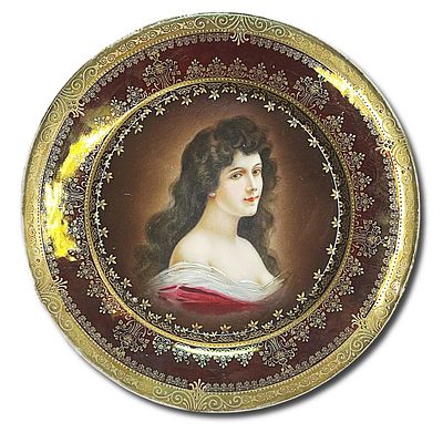 Royal Vienna Porcelain Portrait Plate Amoroga Beehive. Late 19th to early 20th century; The 