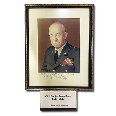 General Omar Nelson Bradley WW II Commander Signed Formal Military Photograph in Color. General 