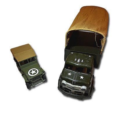 Pair of US Army Scale Vehicle Models. Vintage 1950's Marx Lumar US ARMY Troop Transport Green 