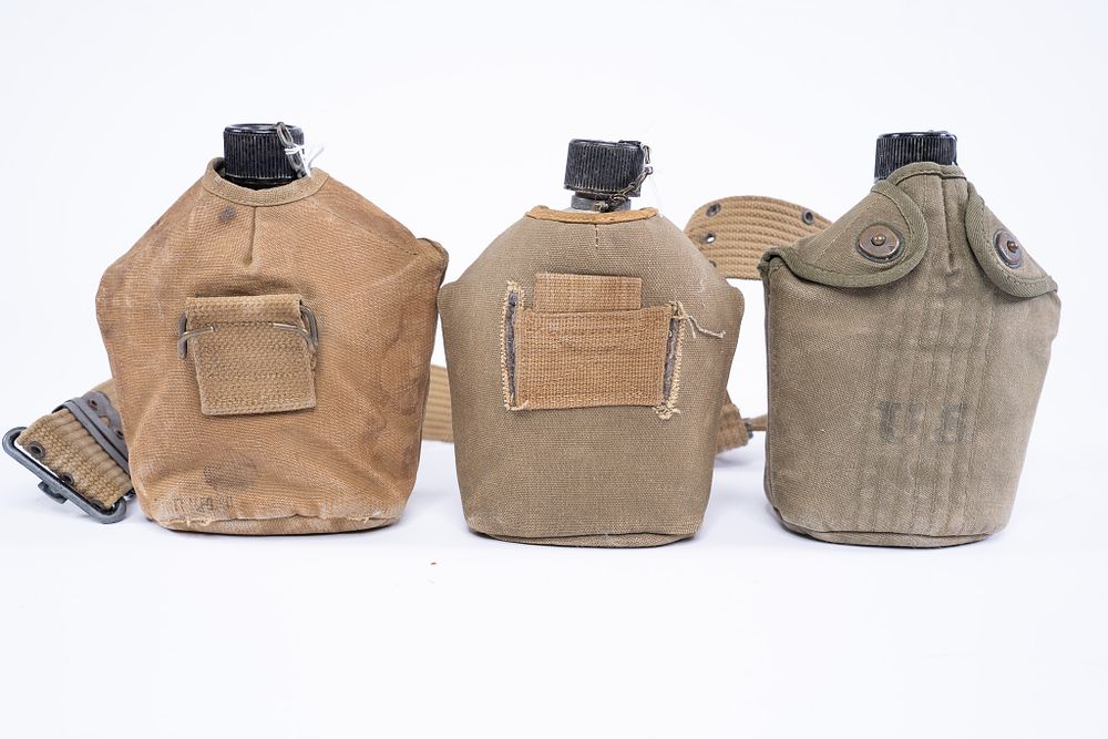 Set of 3 Vintage US Military Canteens. Vintage US Military WW|I Vollrath Canteen and Case dated 