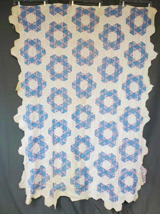 Lot 246: Vintage Unfinished Colonial Garden Quilt Top