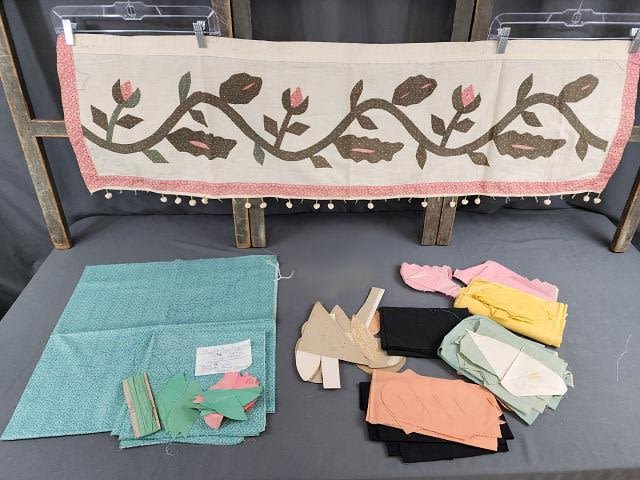 Lot 162: 2 c1920 Quilt Kits, with Curtain Valance