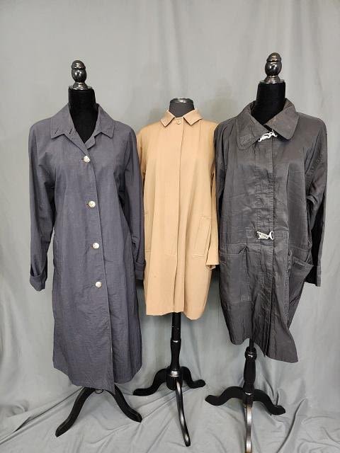Lot 158: 3 Ladies Coats - Orvis, Kenzo & Mykra Pac