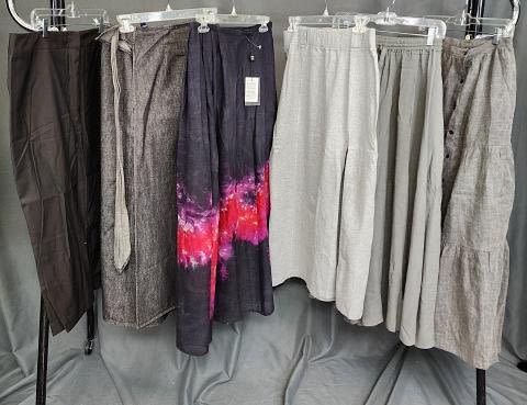 Lot 167: 6 Vintage Ladies Skirts - Armani - Ralph Lauren - DKNY