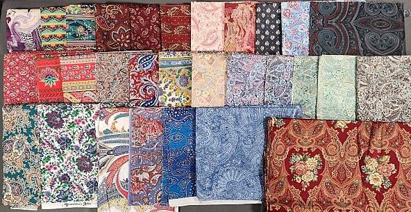 Lot 267: 10 lbs Quilt Fabric 1990-2010 - Paisleys