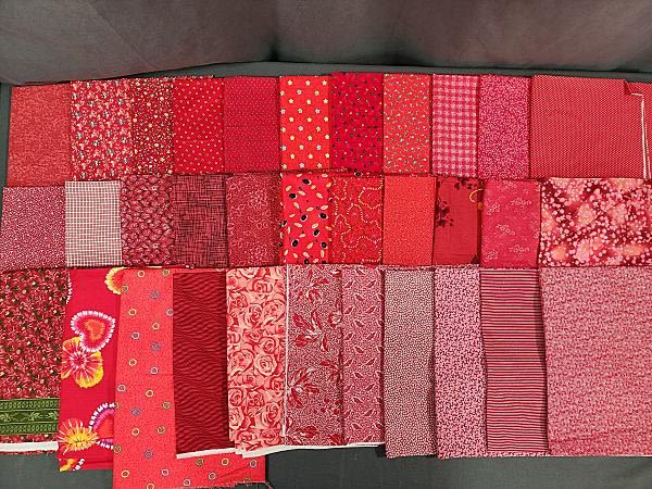 Lot 296: 10 lbs Quilt Fabric 1990-2010 - Reds