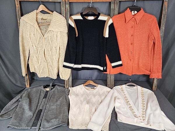 Lot 153: 6 Ladies Vintage Sweaters - Tabak, Gotham