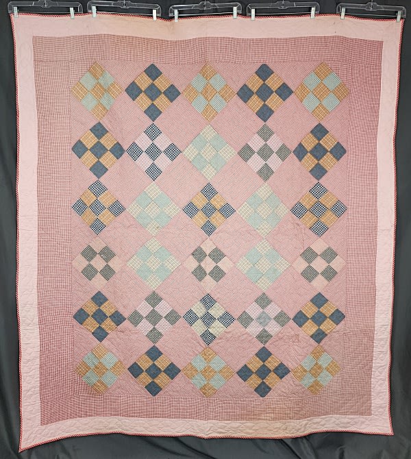 Lot 36: Vintage c1960 Plaid 9 Patch Quilt