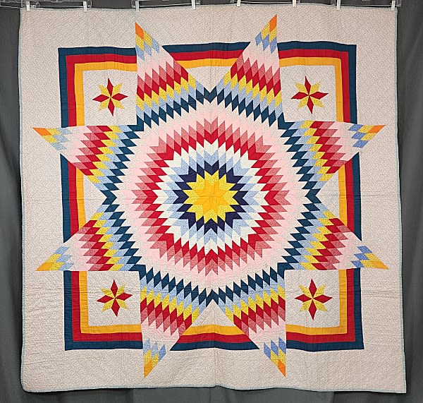 Lot 183: Antique c1910 Exploding Star Quilt