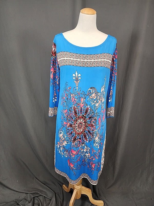 Lot 162: Vintage Polyester Dress by Magic