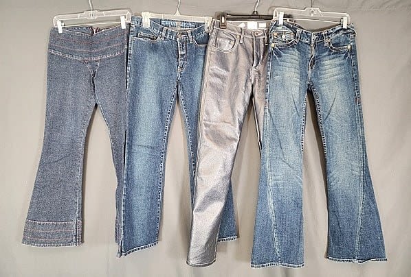 Lot 205: 4 Vintage Demin Jeans 28/30 - True Religion,  Ama Zing