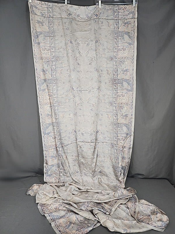 Lot 208: Antique Asian Silk Long Scarf or Drape
