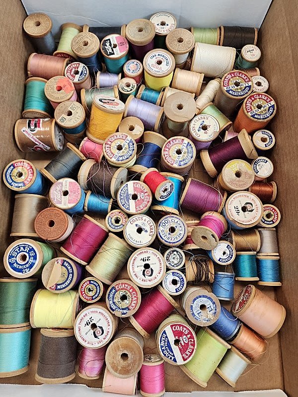 Lot 167: 99 Vintage Wood Spools of Thread