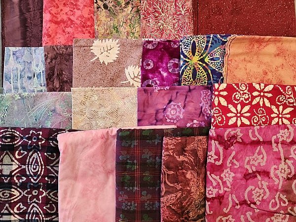 Lot 181: 9lbs of Batik Fabric- Mix of Pinks and Purples