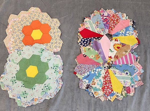 Lot 196: Vintage c1940 Quilt Blocks