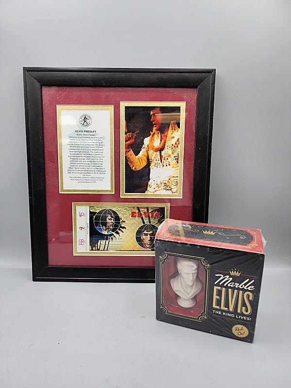 Lot 167: Vintage Elvis Grouping