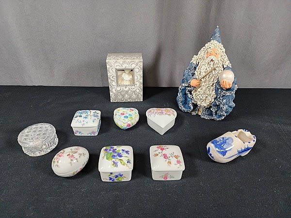 Lot 201: Group of Porcelain Boxes and More