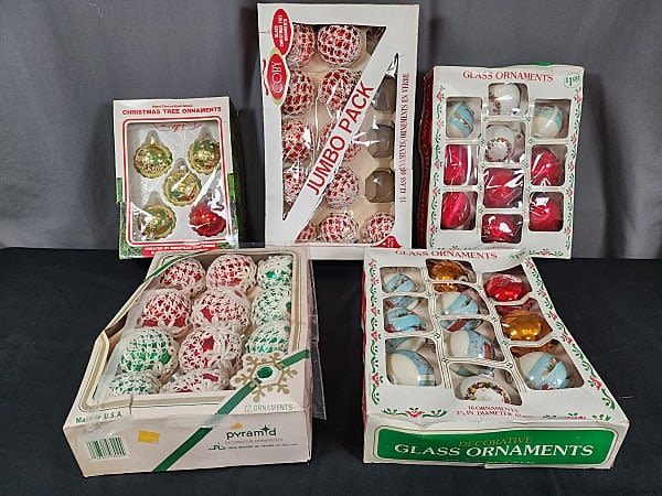 Lot 204: 5 Boxes of Vintage Ornaments