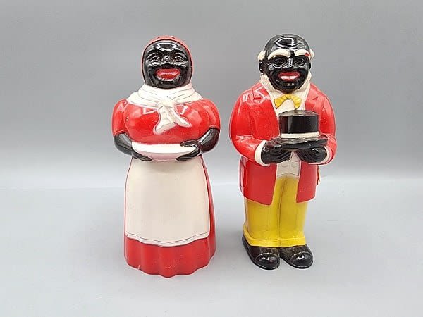 Lot 221: Vintage Salt and Pepper Shakers-Pair Black Americana