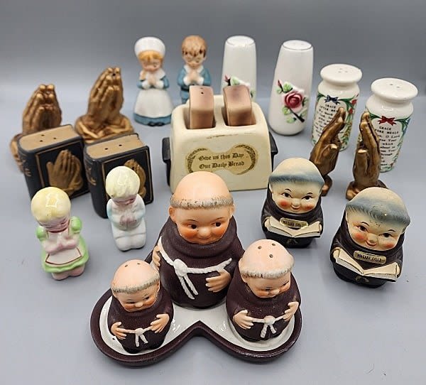 Lot 225: Vintage Salt and Pepper Shakers-Religious