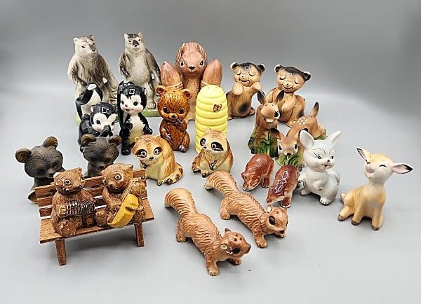 Lot 230: Vintage Salt and Pepper Shakers-Forest Animals