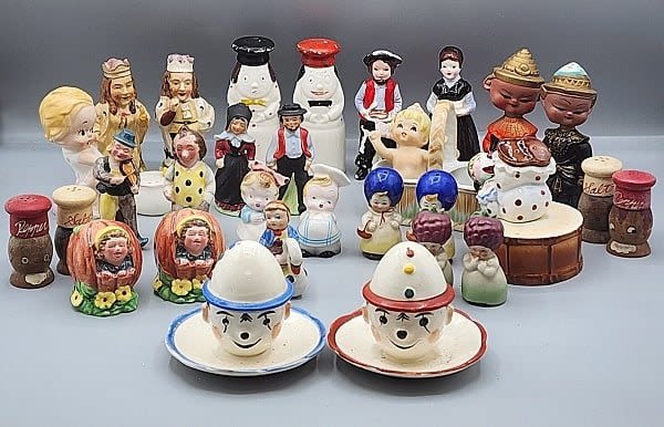 Lot 234: Vintage Salt and Pepper Shakers-Figural