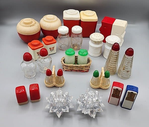 Lot 242: Vintage Salt and Pepper Shakers-Mostly Plastic
