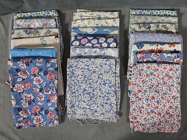 Lot 230: 19 Vintage Feedsacks-Blue Florals