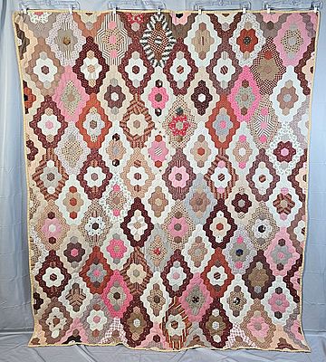 Multigenerational GFG Quilt. Vintage Multigenerational Grandmothers Flower Garden with Diamond 