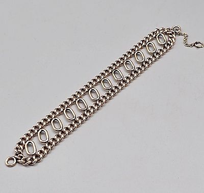 Early 20th Century Solid 10K Bracelet. The lot includes a 6.5'' L x .84'' W early 20th century