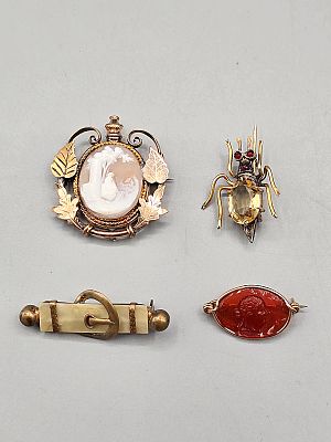 4 Antique Gold Filled and Gold Tone Brooches. The lot includes a mix of four late 19th century