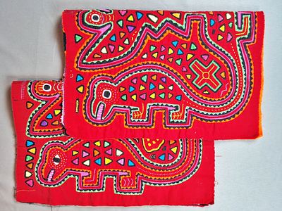 Pair of Guna Mola Panels with Cosmological Bird and Iguana Design. Panama (Guna Yala), circa 