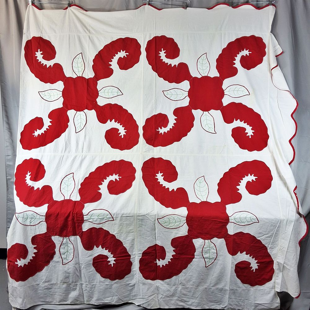 Lot 158: Antique c1920 Princess Feather Quilt Top