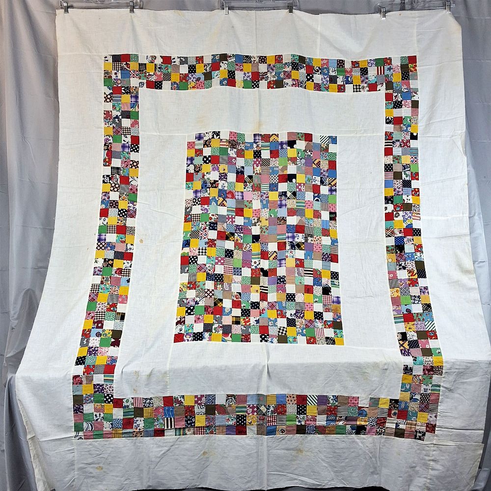 Lot 178: Vintage c1950 Town Square Quilt Top
