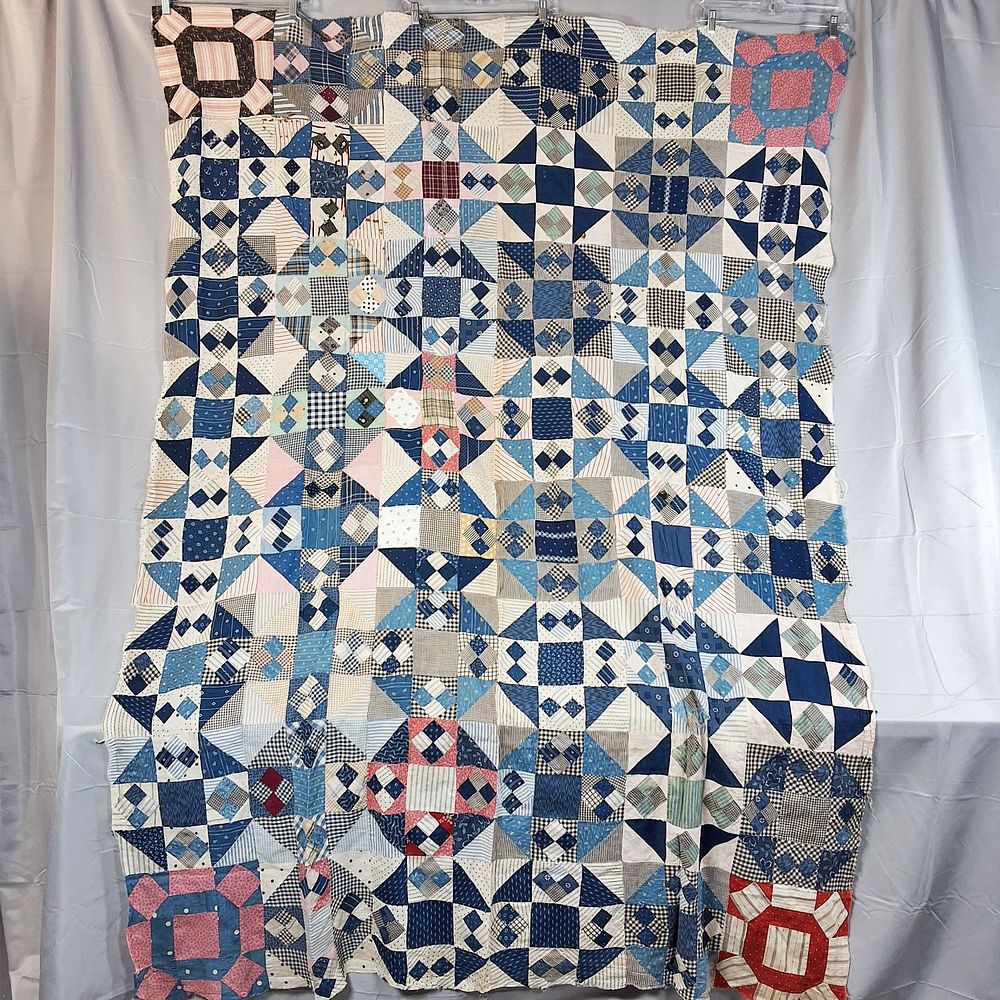 Lot 190: Antique c1900 Aunt Vina's Favorite Quilt Top