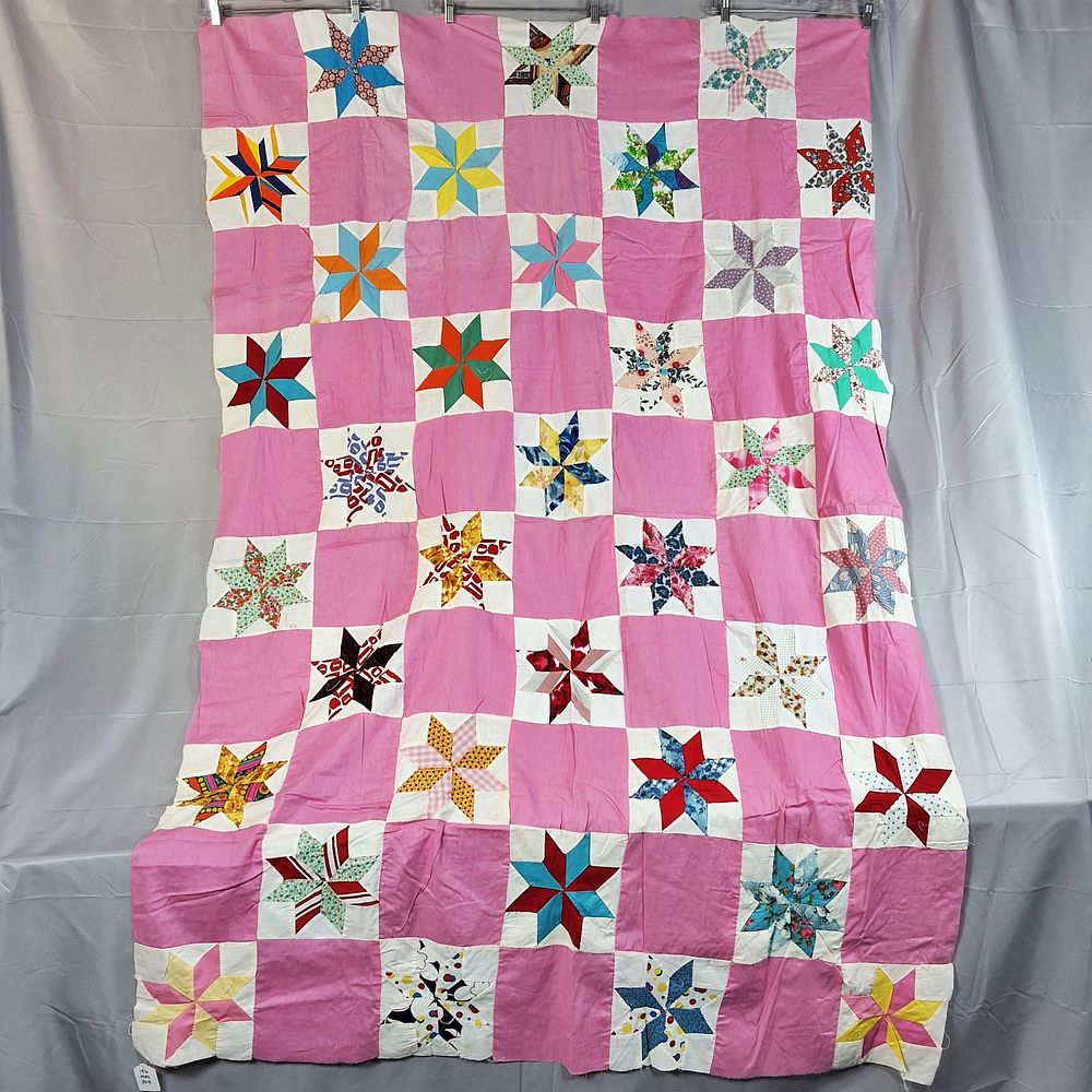 Lot 196: Vintage c1960 LeMoyne Star Quilt Top