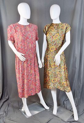 2 Vintage c1960s Paisley Dresses. Vintage red paisley dress with short sleeves. The paisleys are 