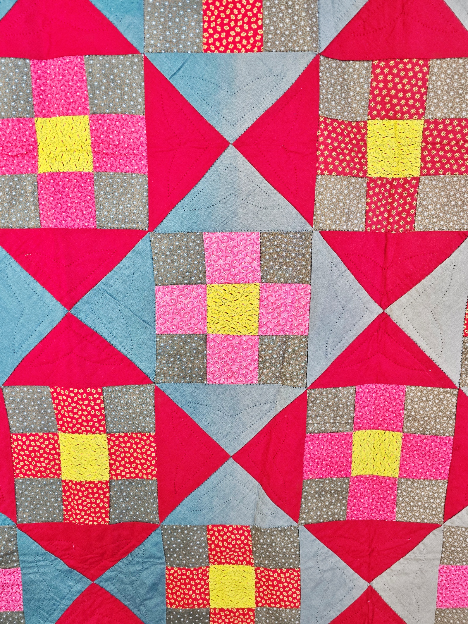 Antique c1900 9 Patch Quilt in Flying X