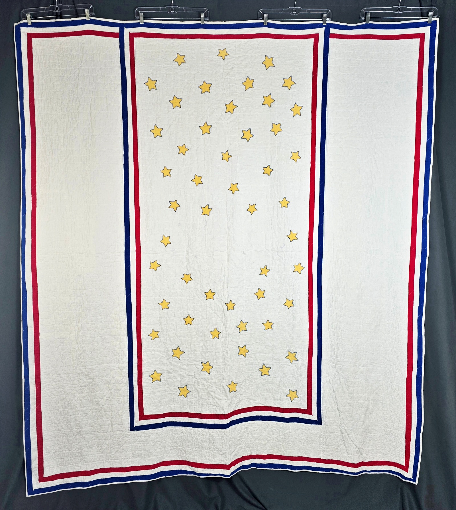 Vintage c1940 Patriotic Stars Quilt