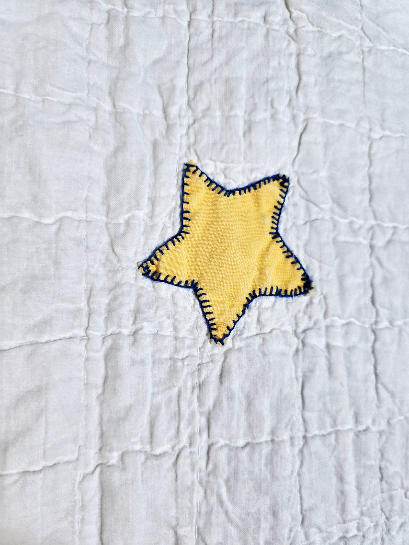 Vintage c1940 Patriotic Stars Quilt