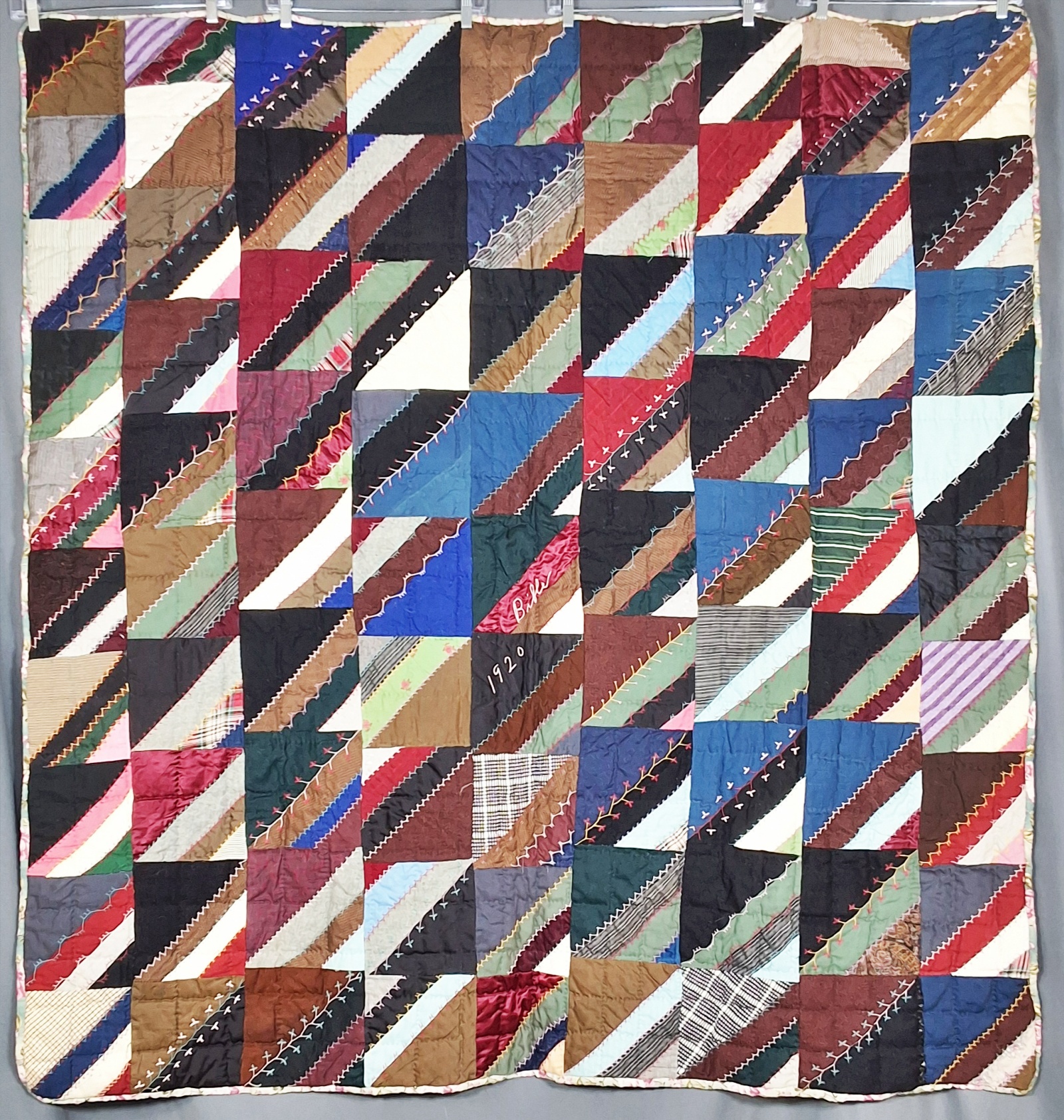 Antique c1920 Wool Roman Stripe Quilt