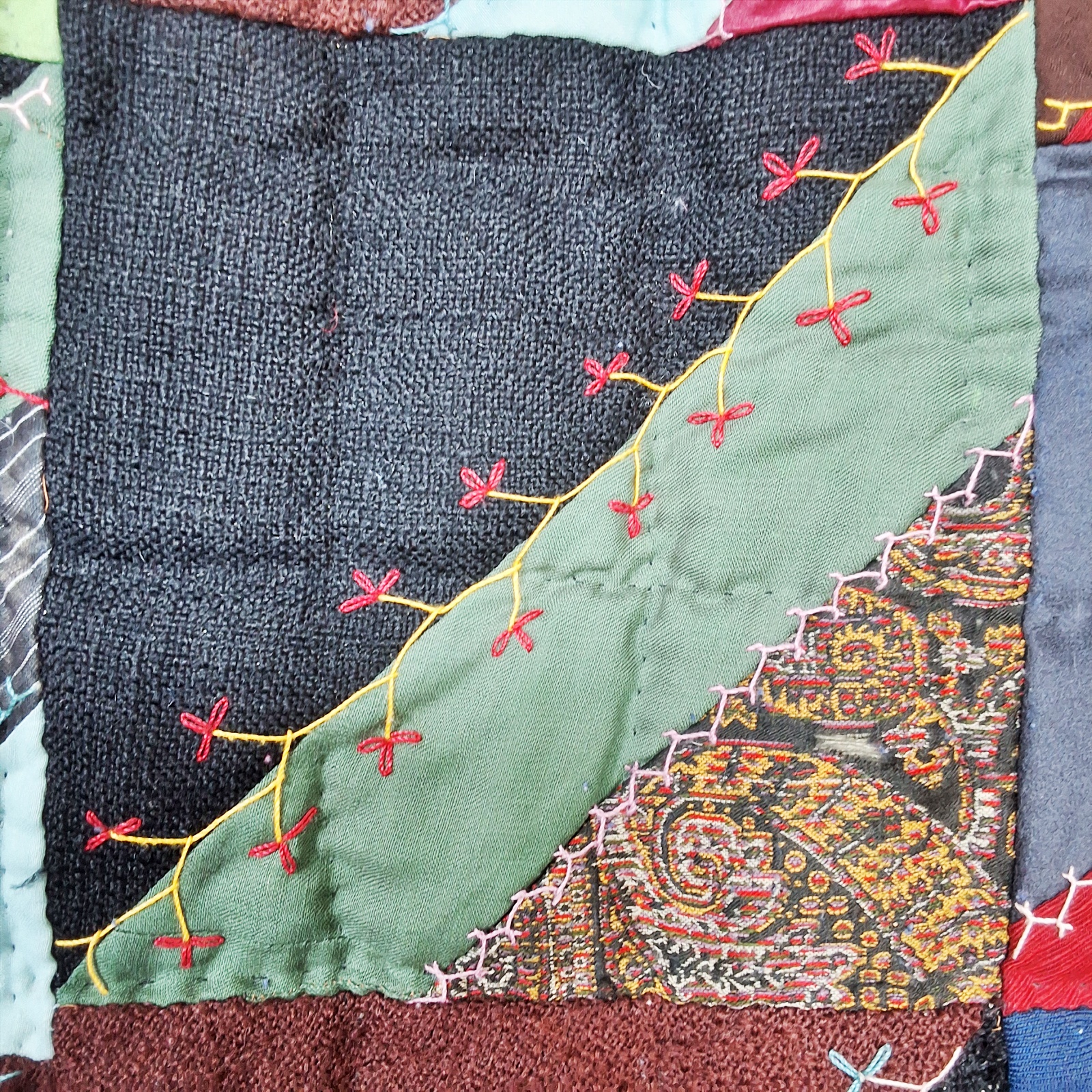 Antique c1920 Wool Roman Stripe Quilt