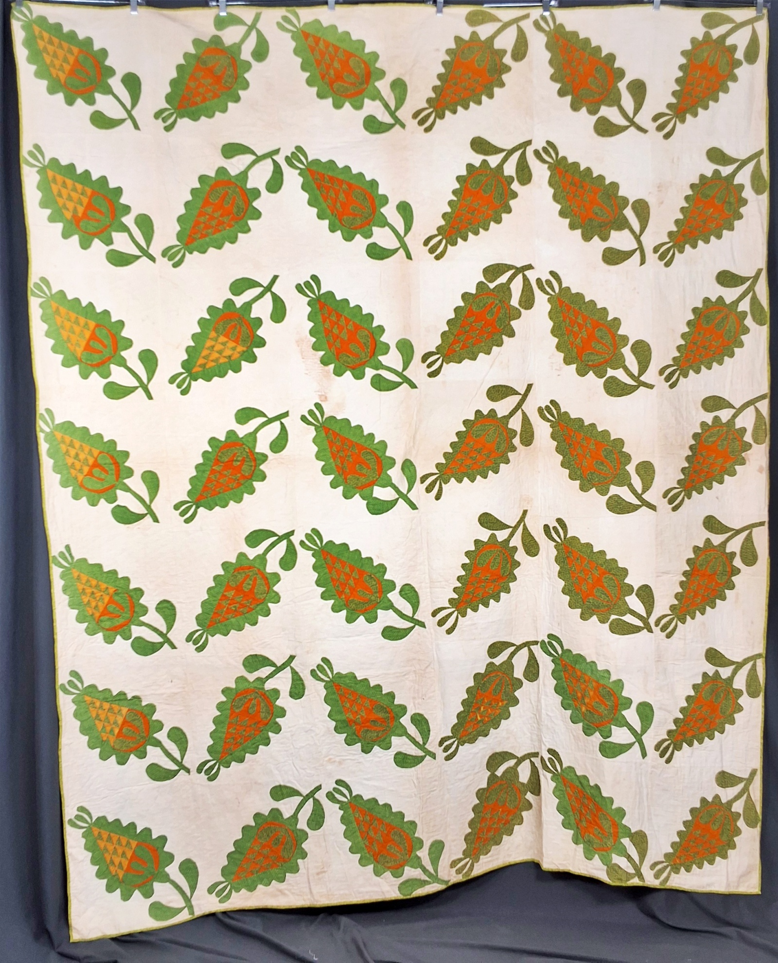 Antique c1860 Pineapple Quilt