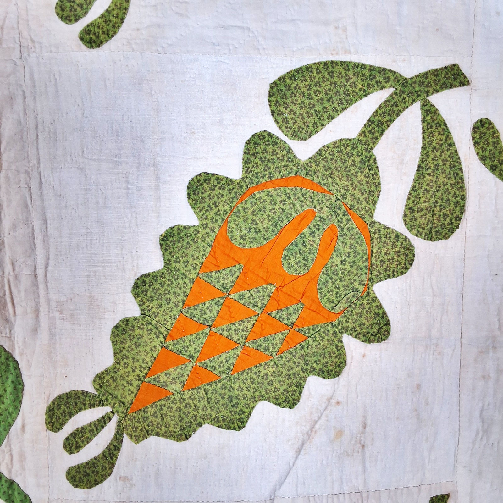 Antique c1860 Pineapple Quilt