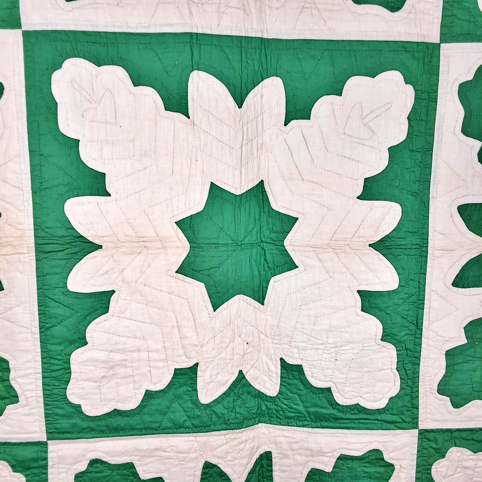 Vintage 1940 Scherenschnitte Snowflake Quilt