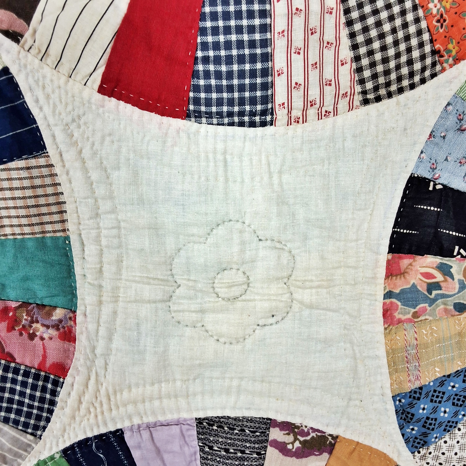 Vintage c1950 Double Wedding Ring Quilt
